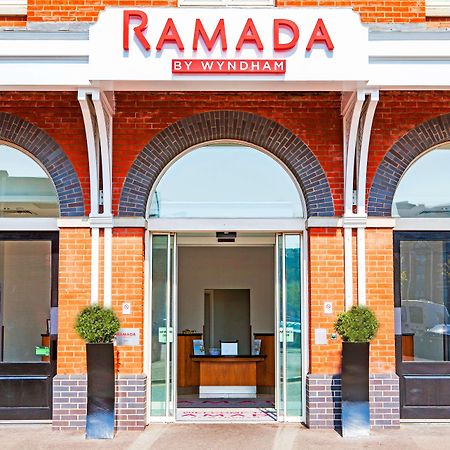 Ramada By Wyndham Belfast Hotel Eksteriør billede