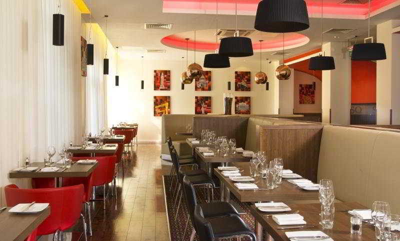 Ramada By Wyndham Belfast Hotel Restaurant billede